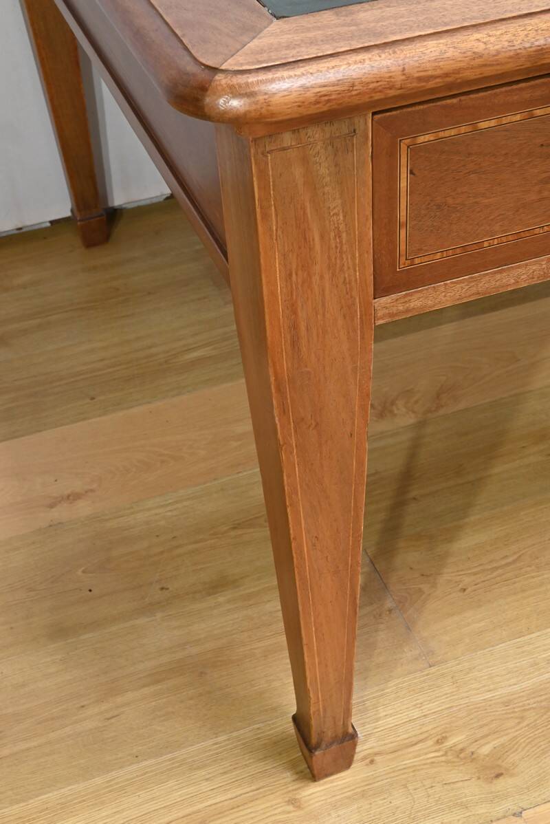 Important architect's desk in mahogany - 1920