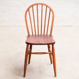 4 Scandinavian chairs with stick backs