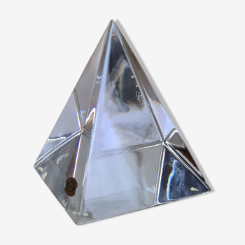 Paper press pyramid crystal val saint lambert