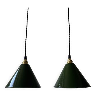 Set of 2 green conical industrial pendant lights
