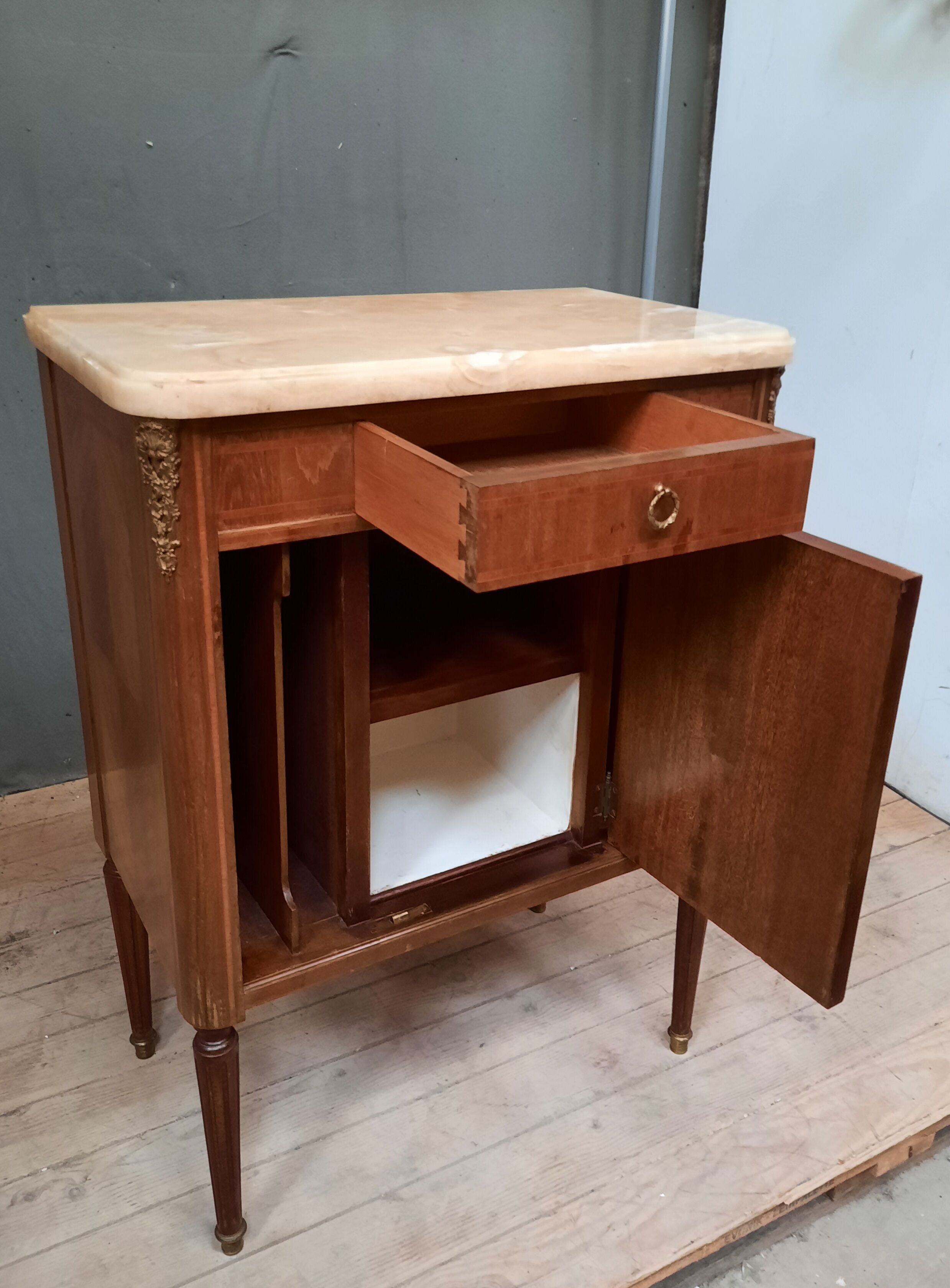 Meuble à partitions 1900