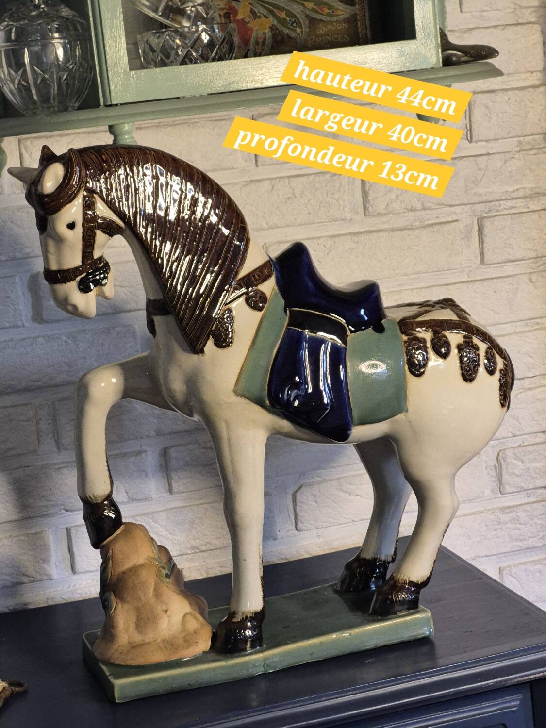Horse statuette