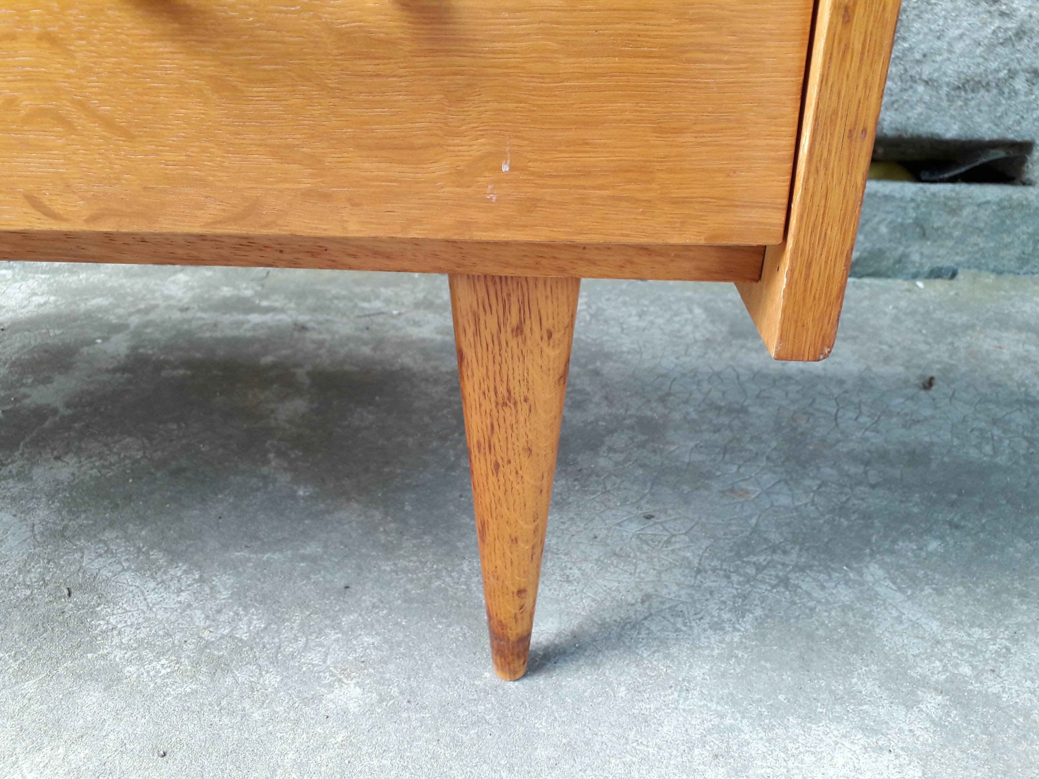 Vintage chest of drawers