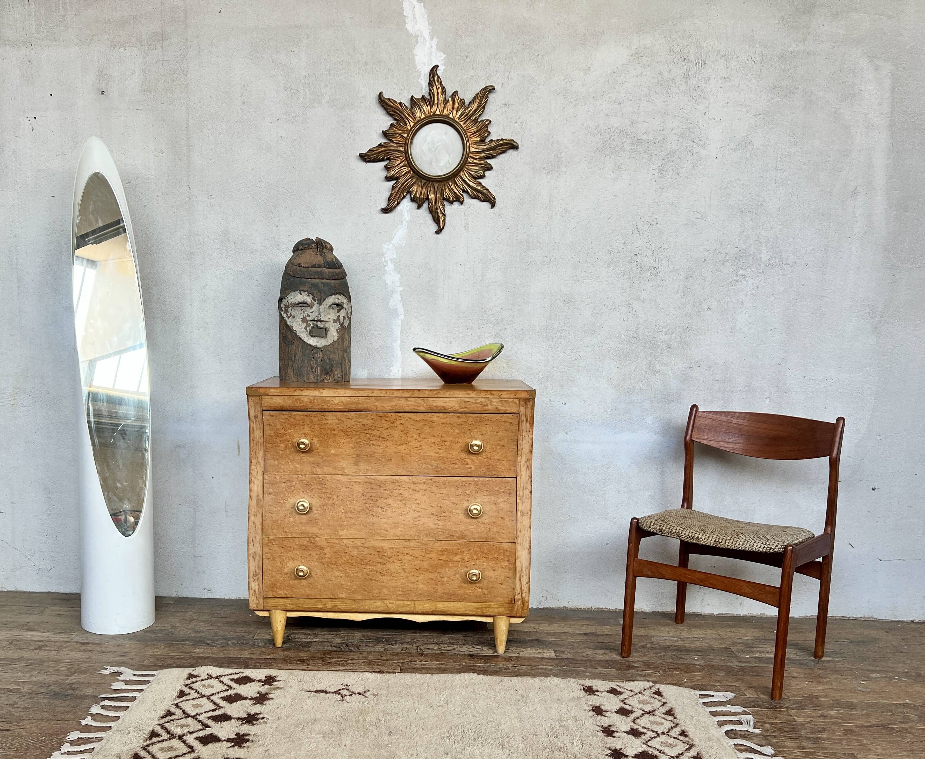 Vintage Art Deco chest of drawers – Curved burl wood front