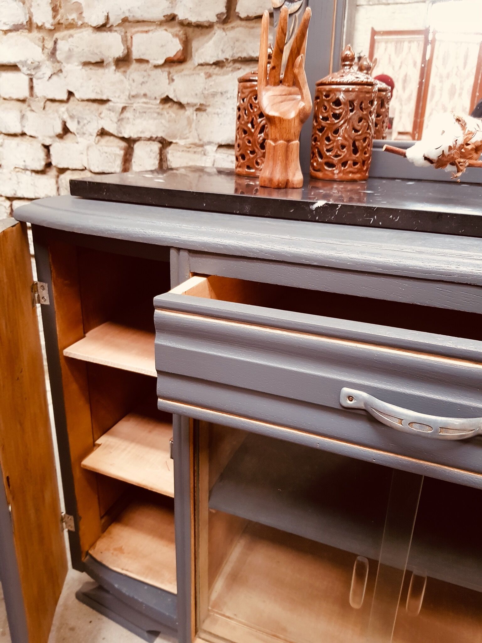 Art Deco style dressing table