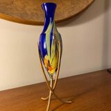 Tripod stand vase