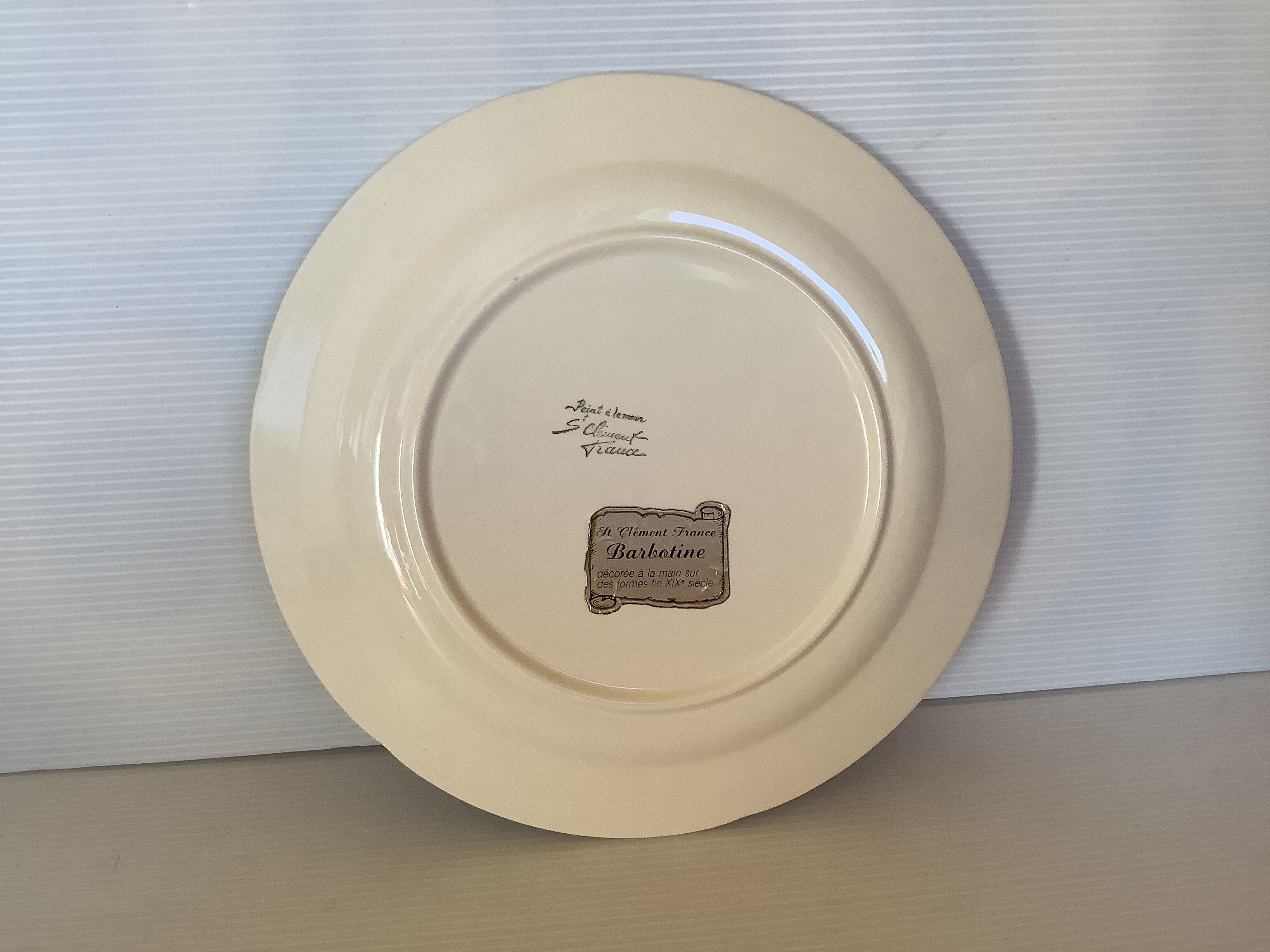 Slip plate Saint Clement France
