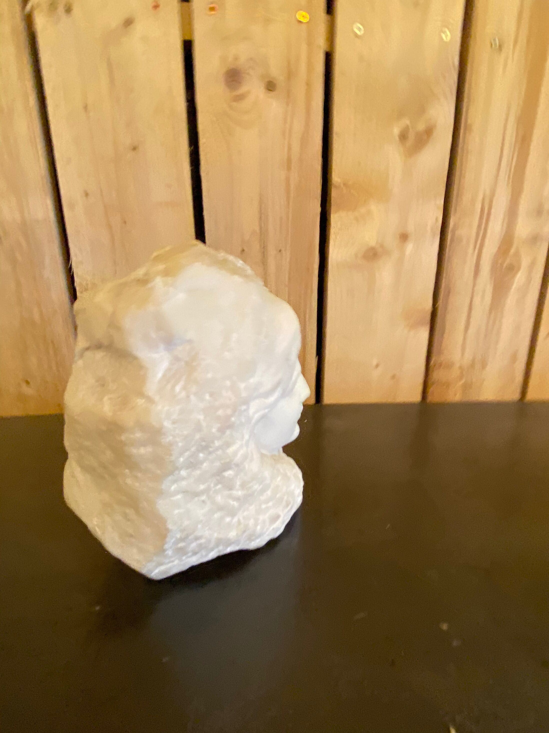 Sculpture visage de femme dans bloc en marbre 1900