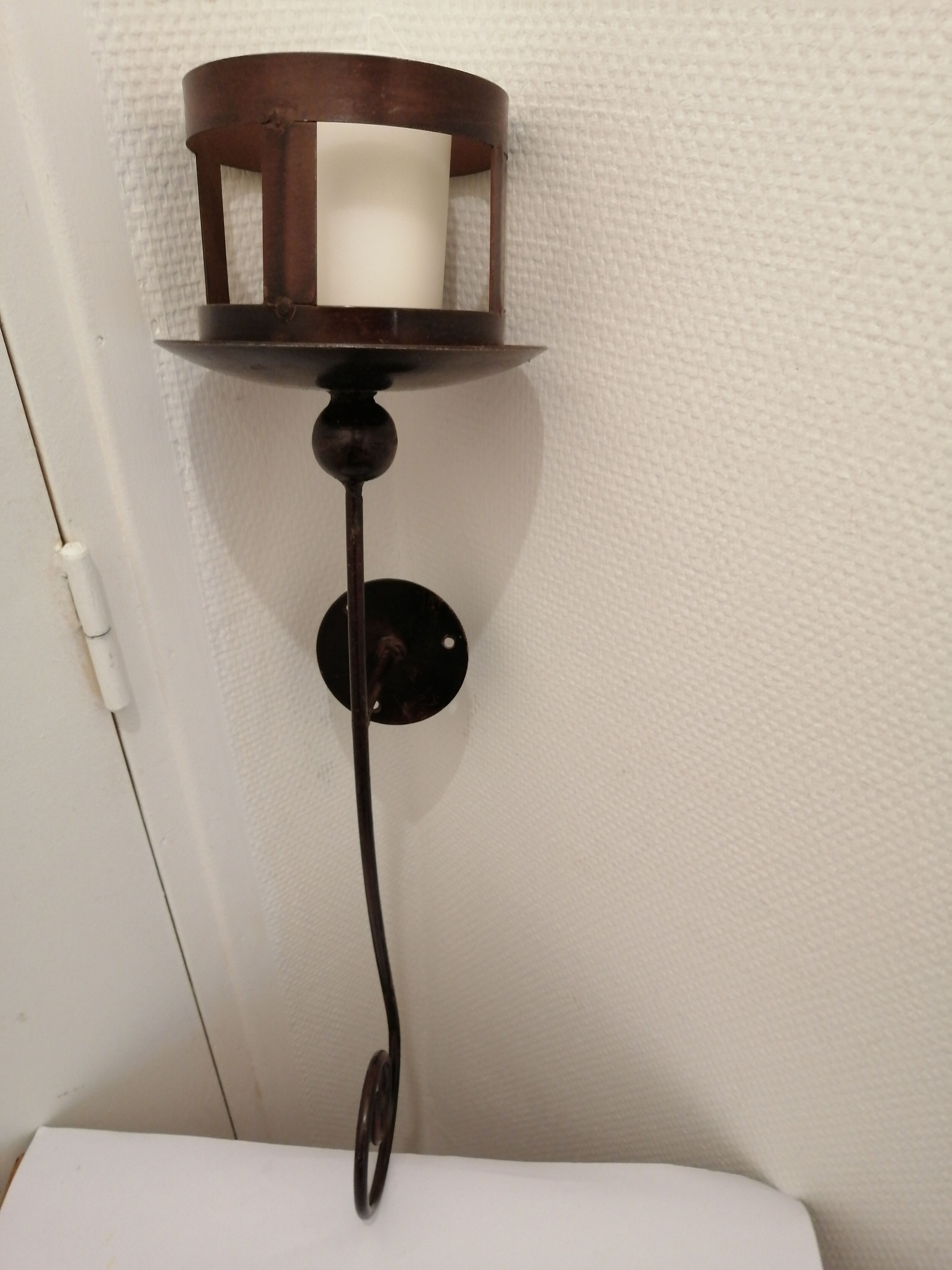 Set two 2 photophores