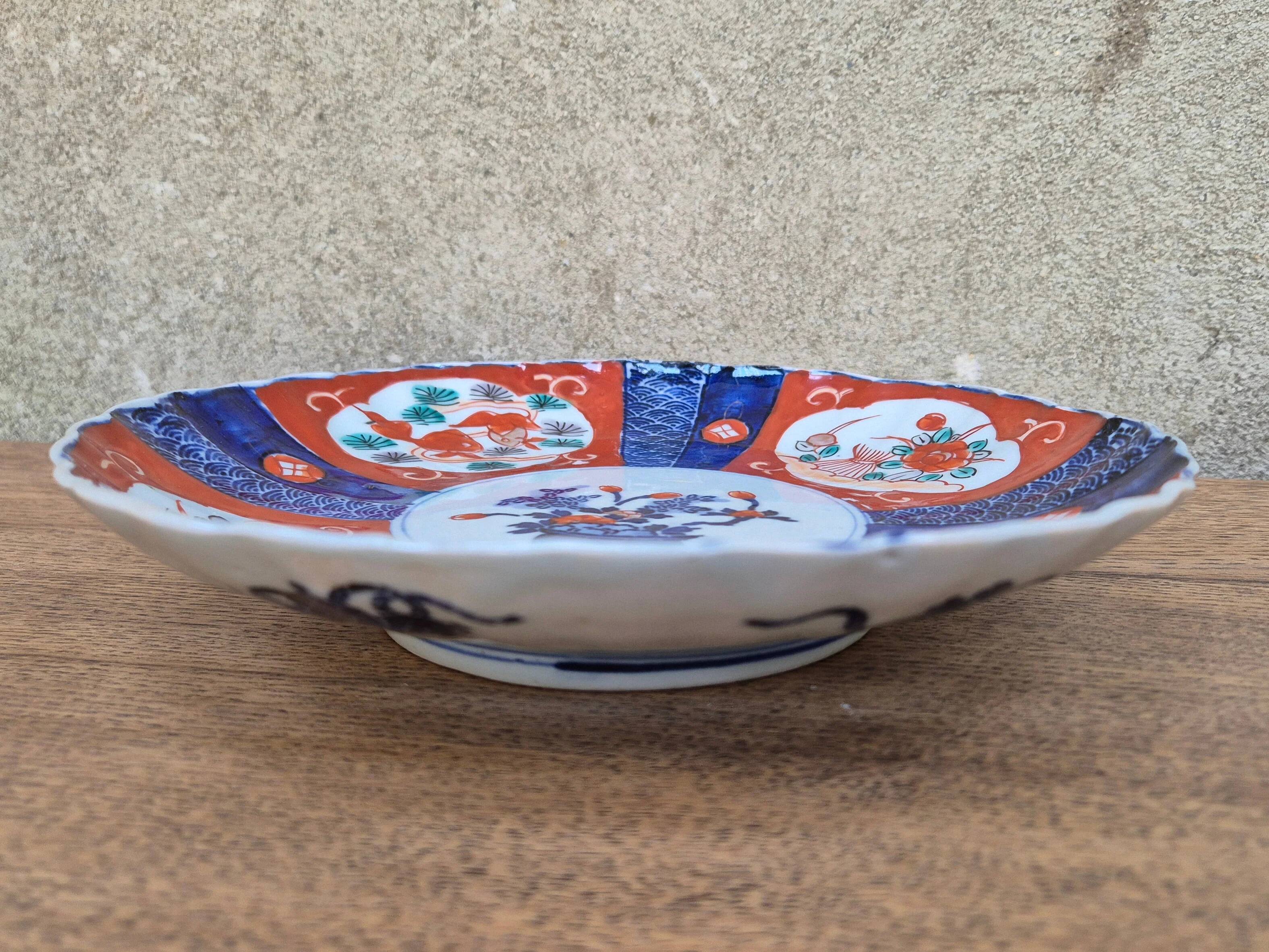 Decorative porcelain plate