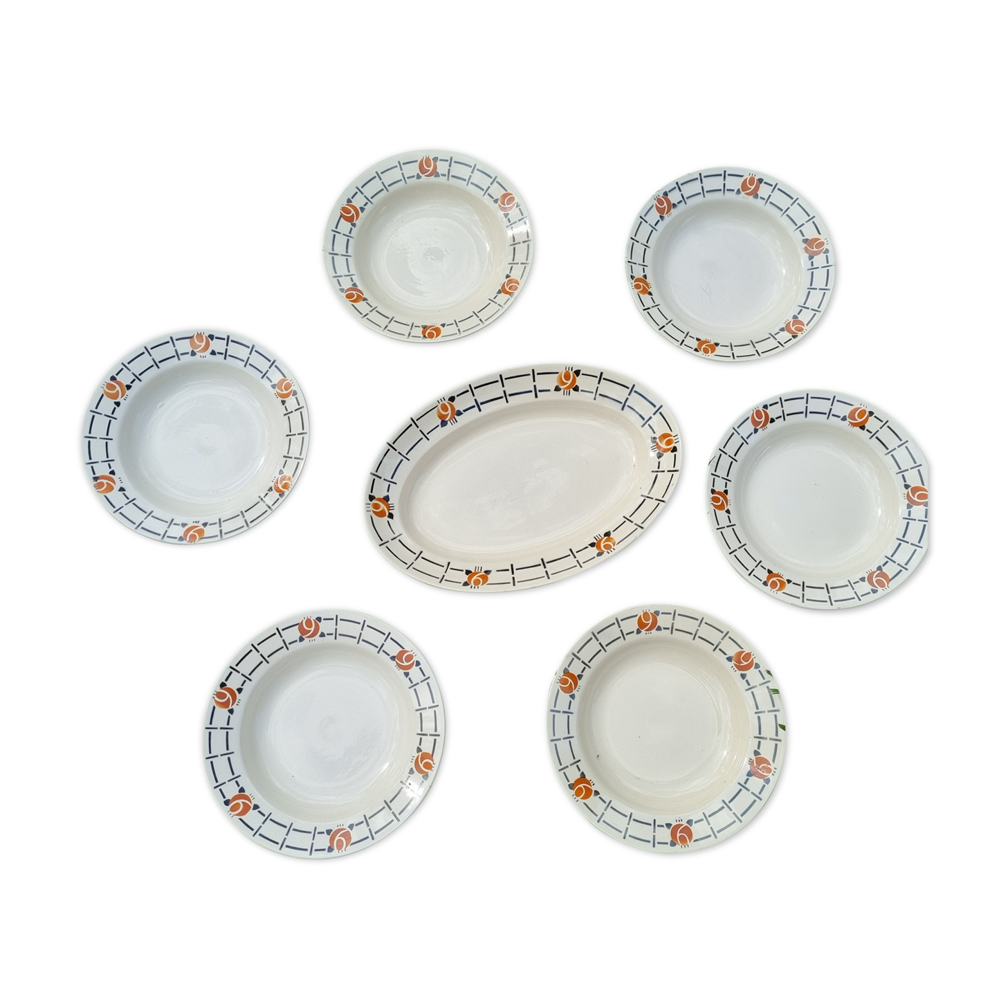 Old plates and saint Amand dish