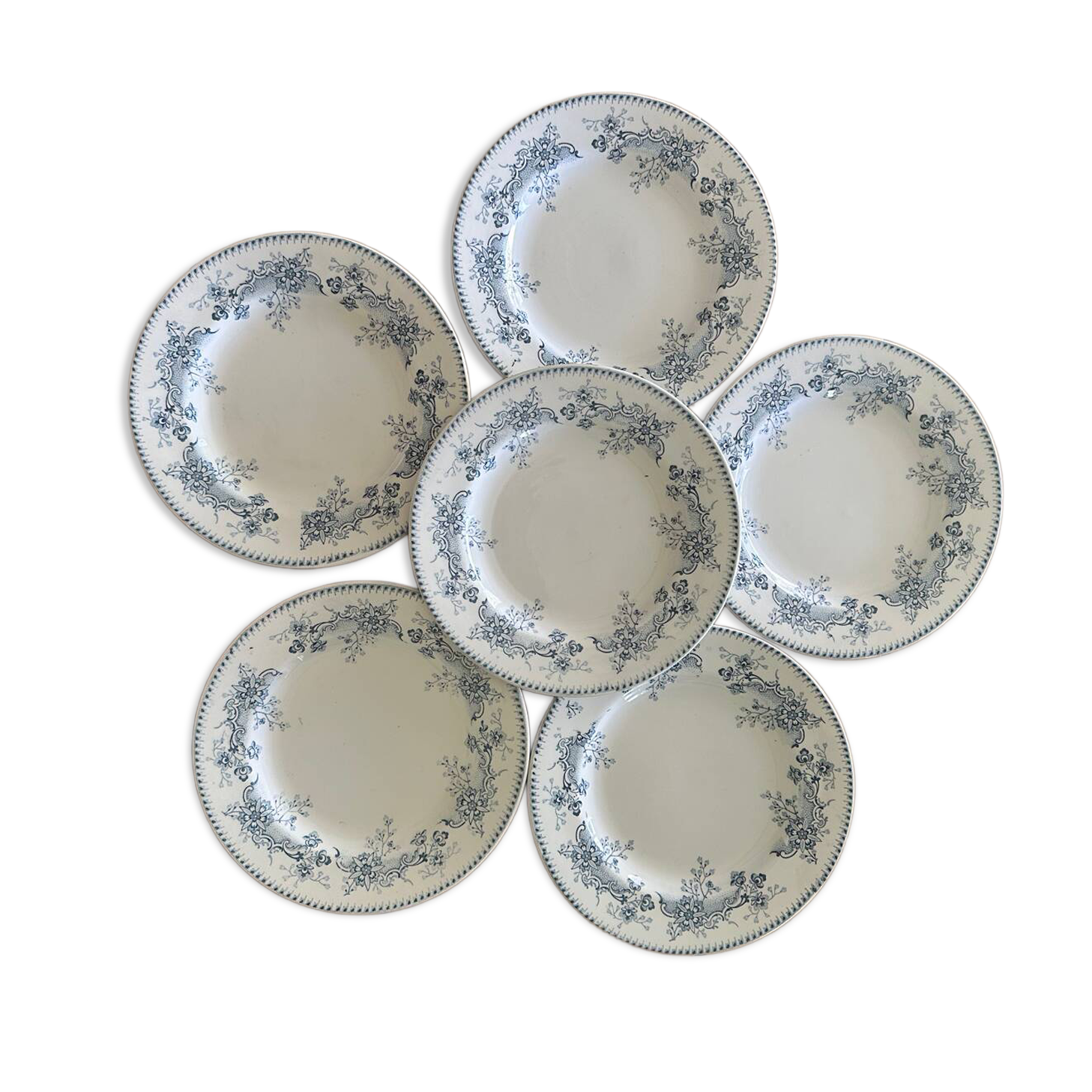 6 flat plates made of earthenware