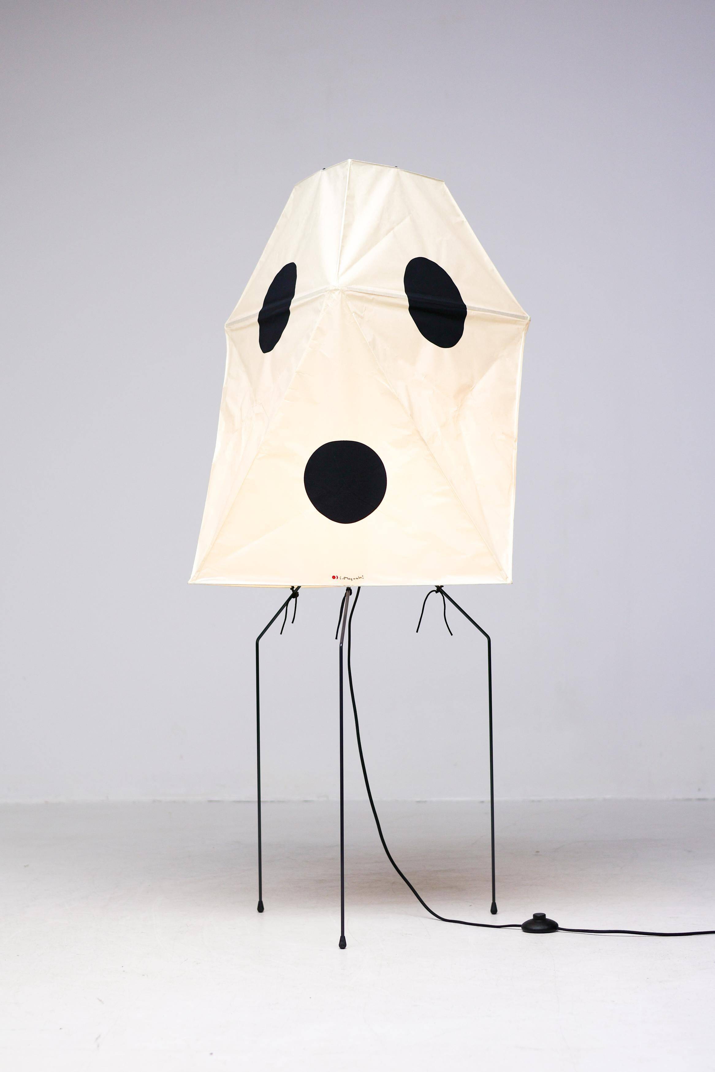 Light Sculpture Isamu Noguchi Akari UF-3Q , handmade Washi paper, Japan