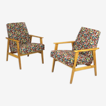 Beech armchairs with patterned fabric, 1960