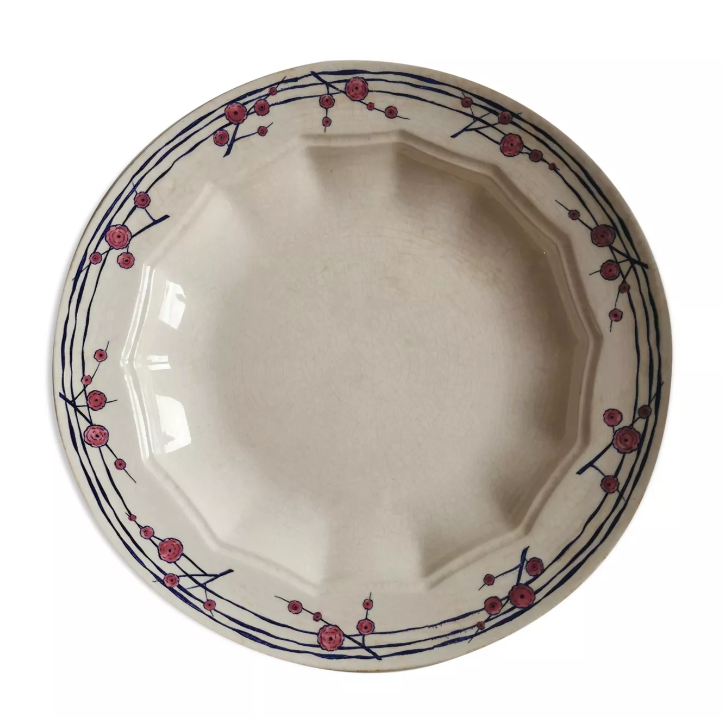 Round earthenware dish HBCM Hippolyte Boulenger Creil Montereau model Prunella