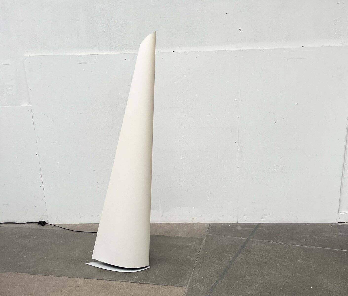 German Postmodern Floor Lamp Vela Sail by A. Engbert and Franz Ringelhan for Rolf Benz, 1990s