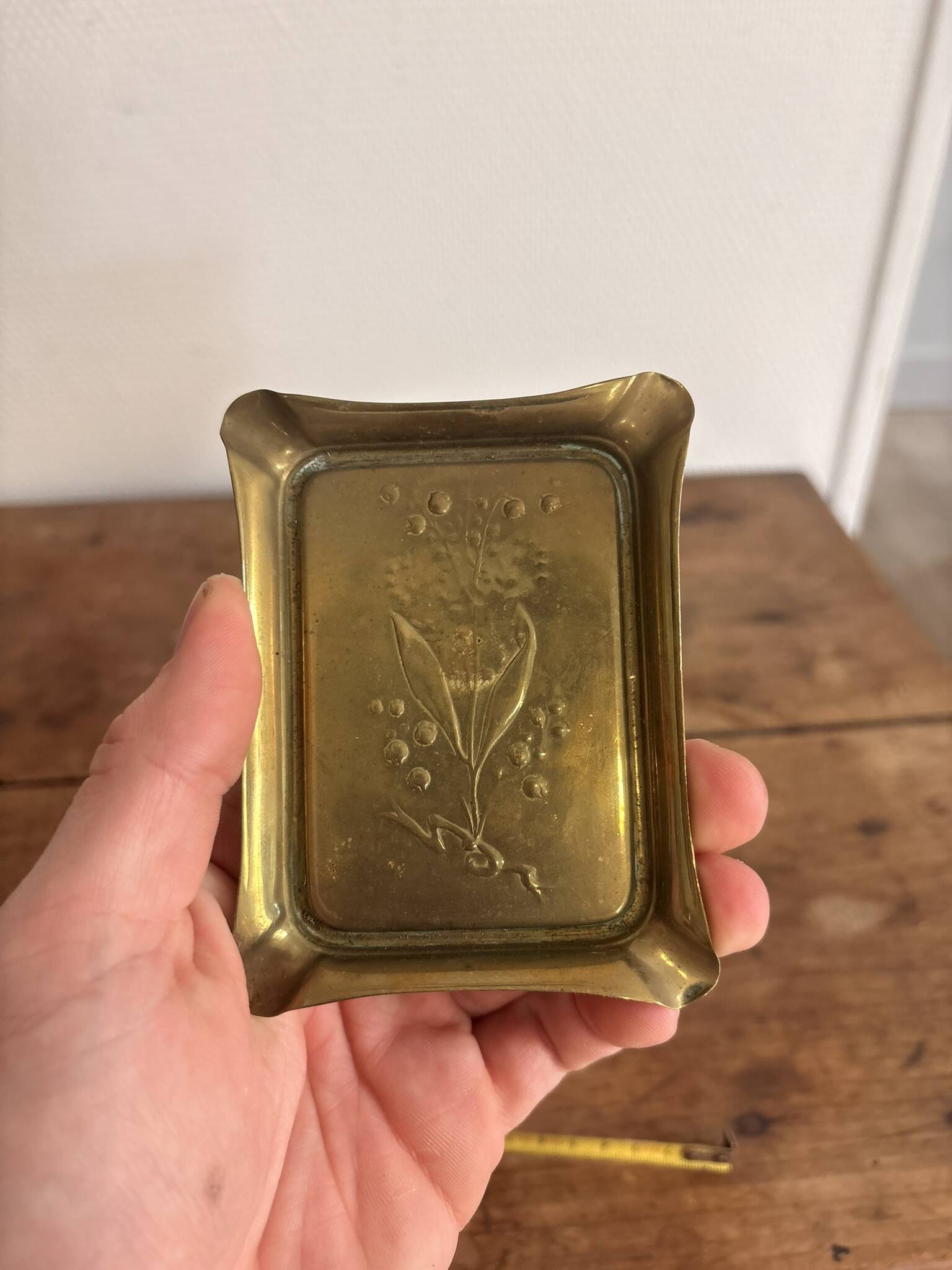 Antique Ashtray Catchall Art Nouveau Gilded Brass Flowers 20th Century