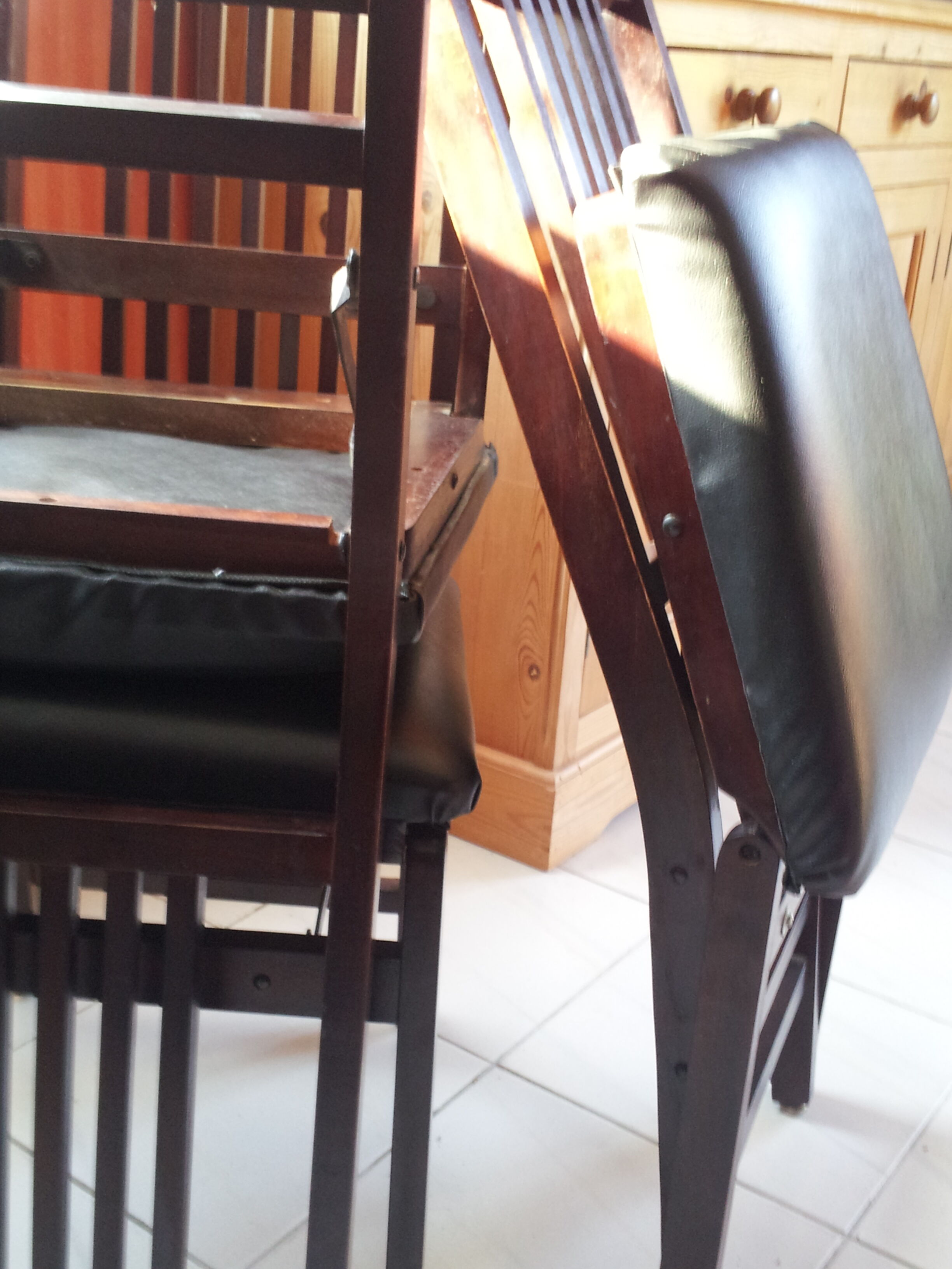 Series of three chairs folding vintage