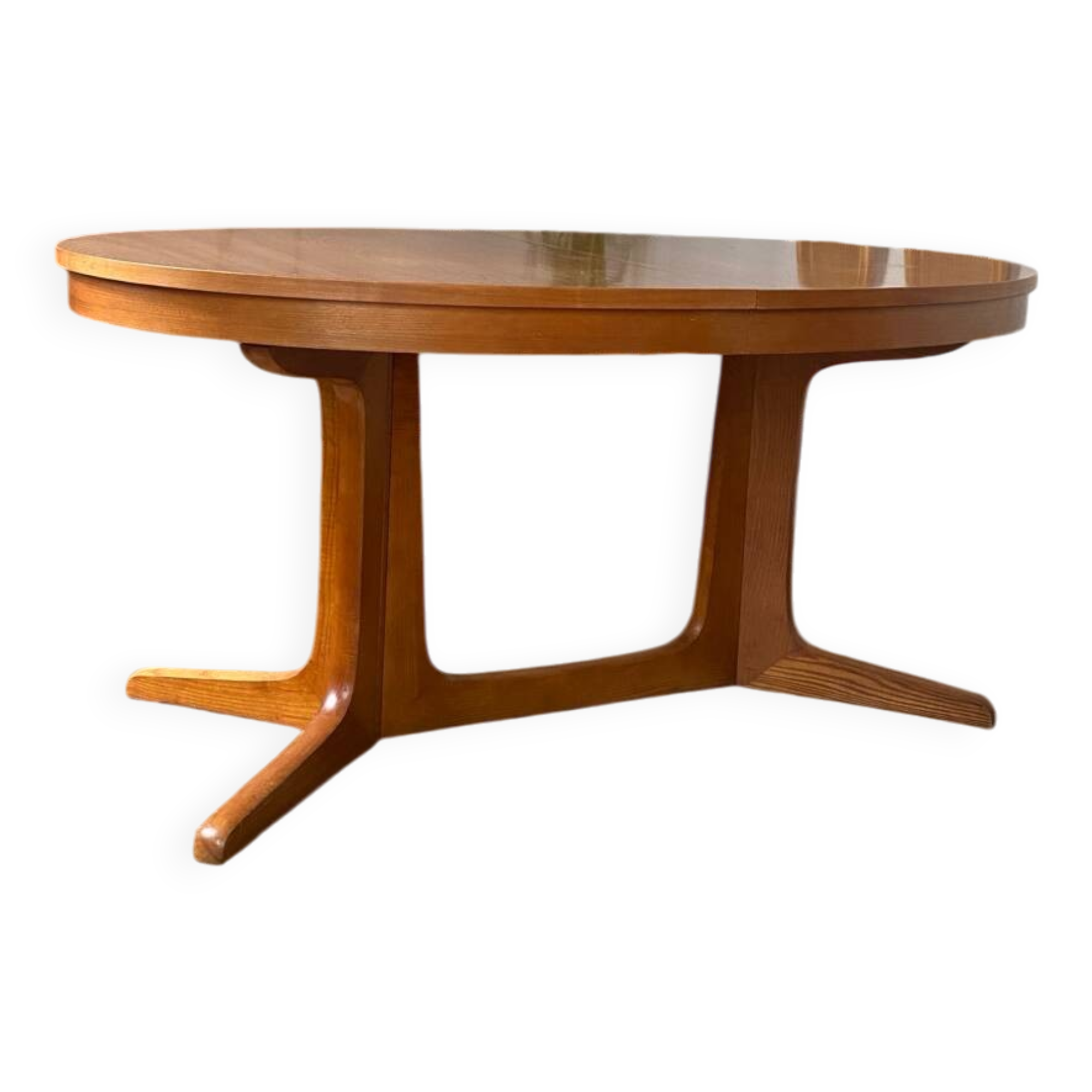 Designer table in solid elm