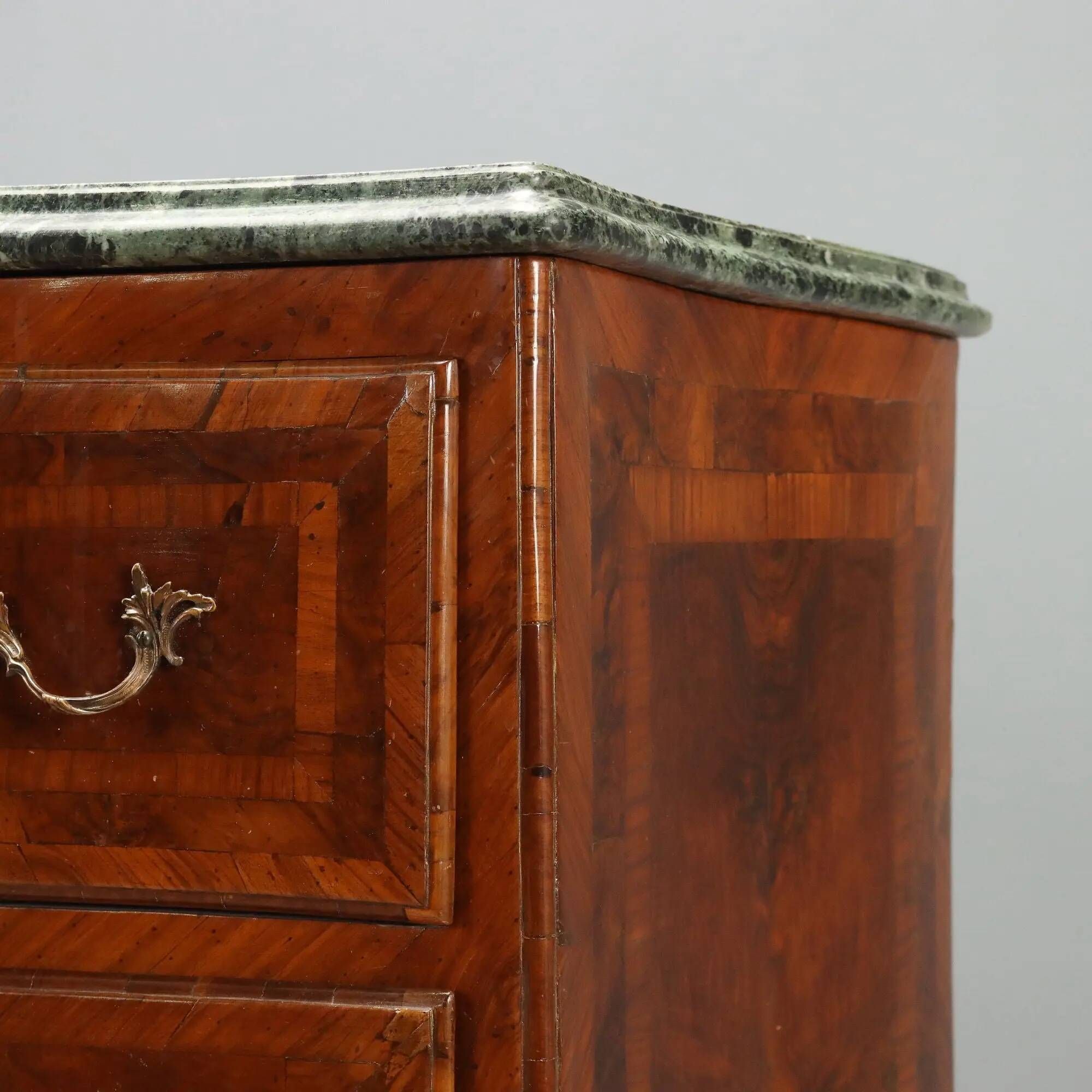 Antique baroque walnut commode, Italy, 18th century
