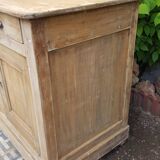 Natural wood charm buffet