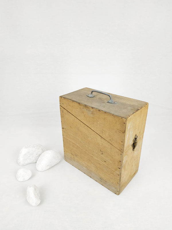 Boîte de rangement en bois