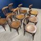 Lot de 9 chaises bistrot en bois à barreaux années 60 France