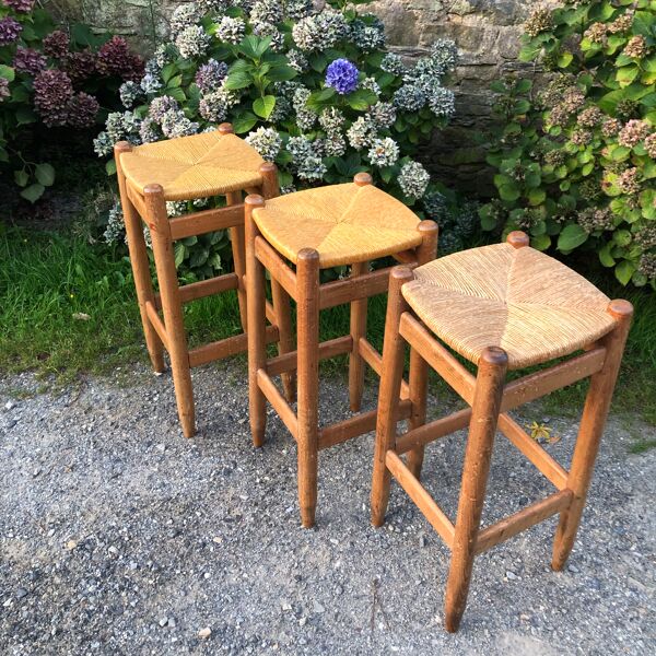 Tabourets rustiques années 60/70