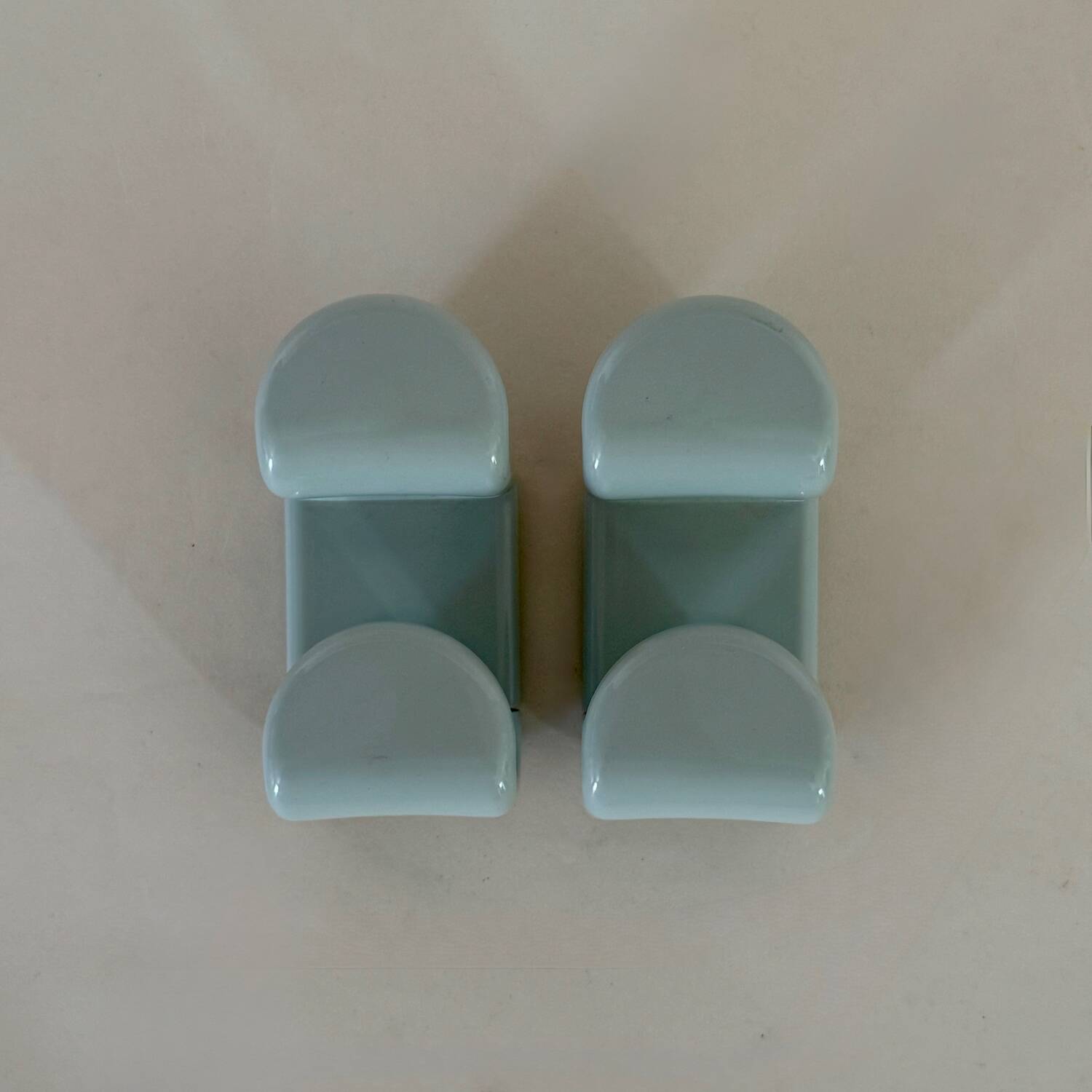 Paire de patères par Ambrogio Rossari pour Gedy Italie années 1970