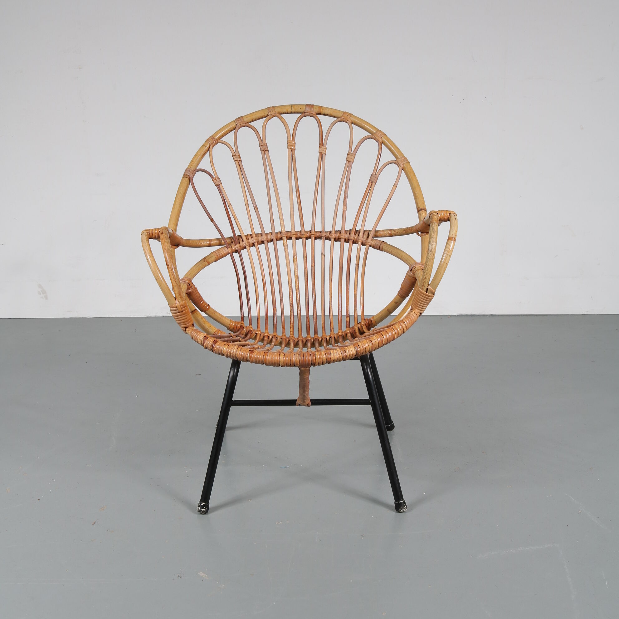 Vintage rattan chair