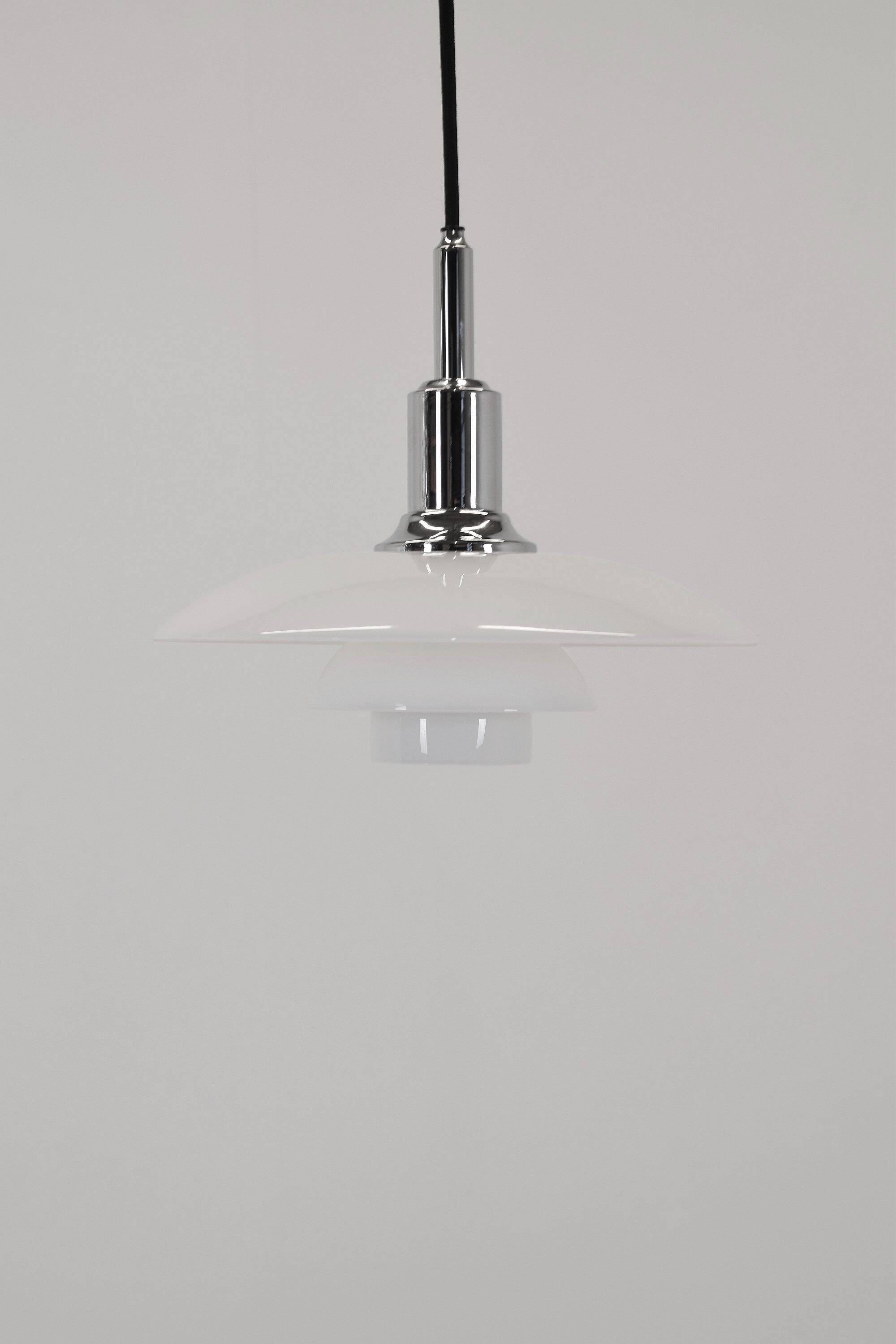 Danish pendant lamp PH 3/2 designed by Poul Henningsen for Louis Poulsen