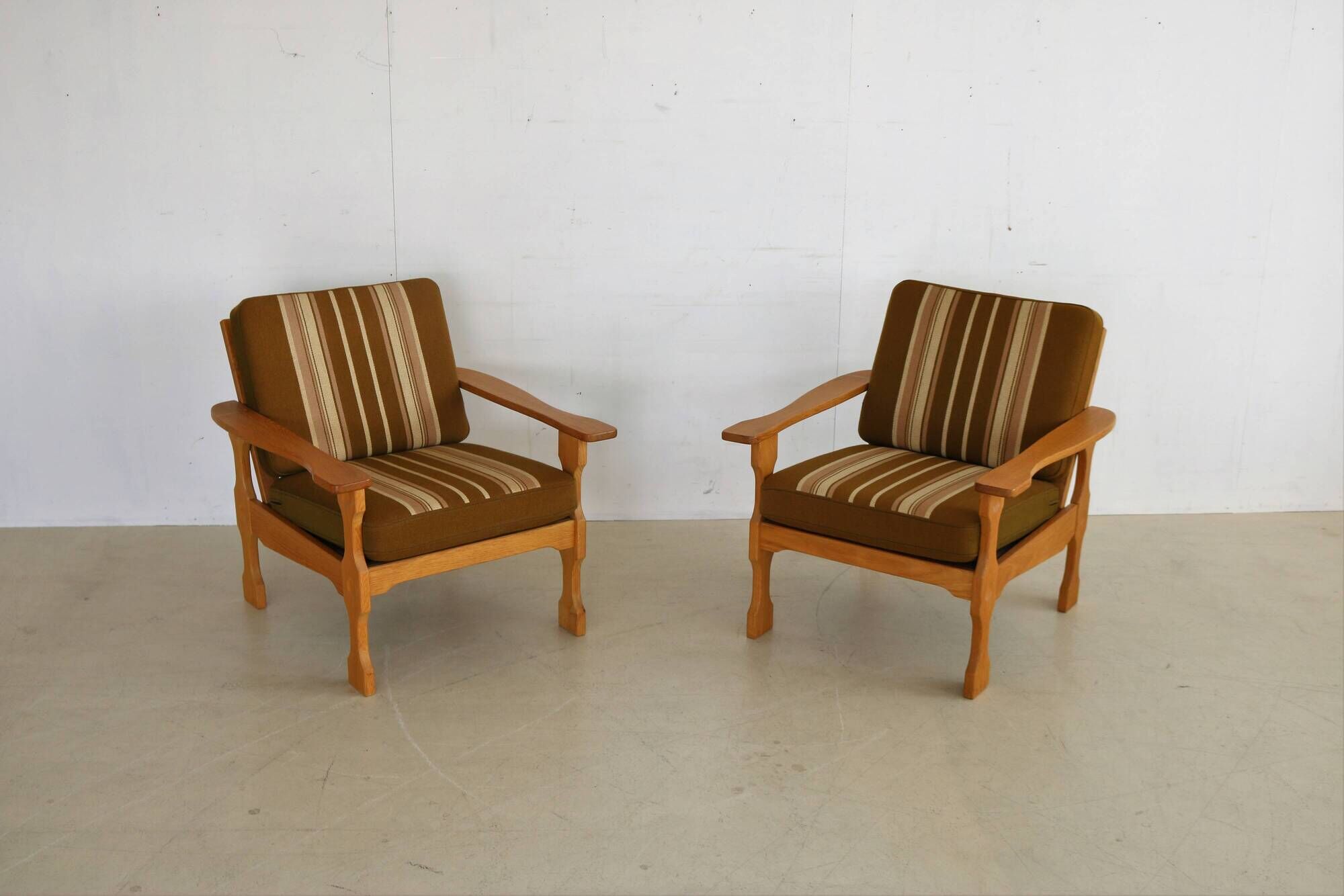 Vintage oak easy chairs |50s | danish