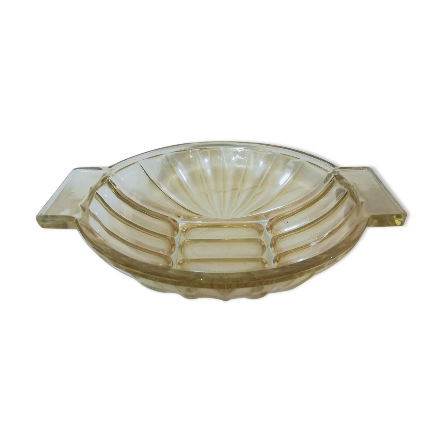 Art Deco dish in roseline glass