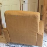 Airborne armchair