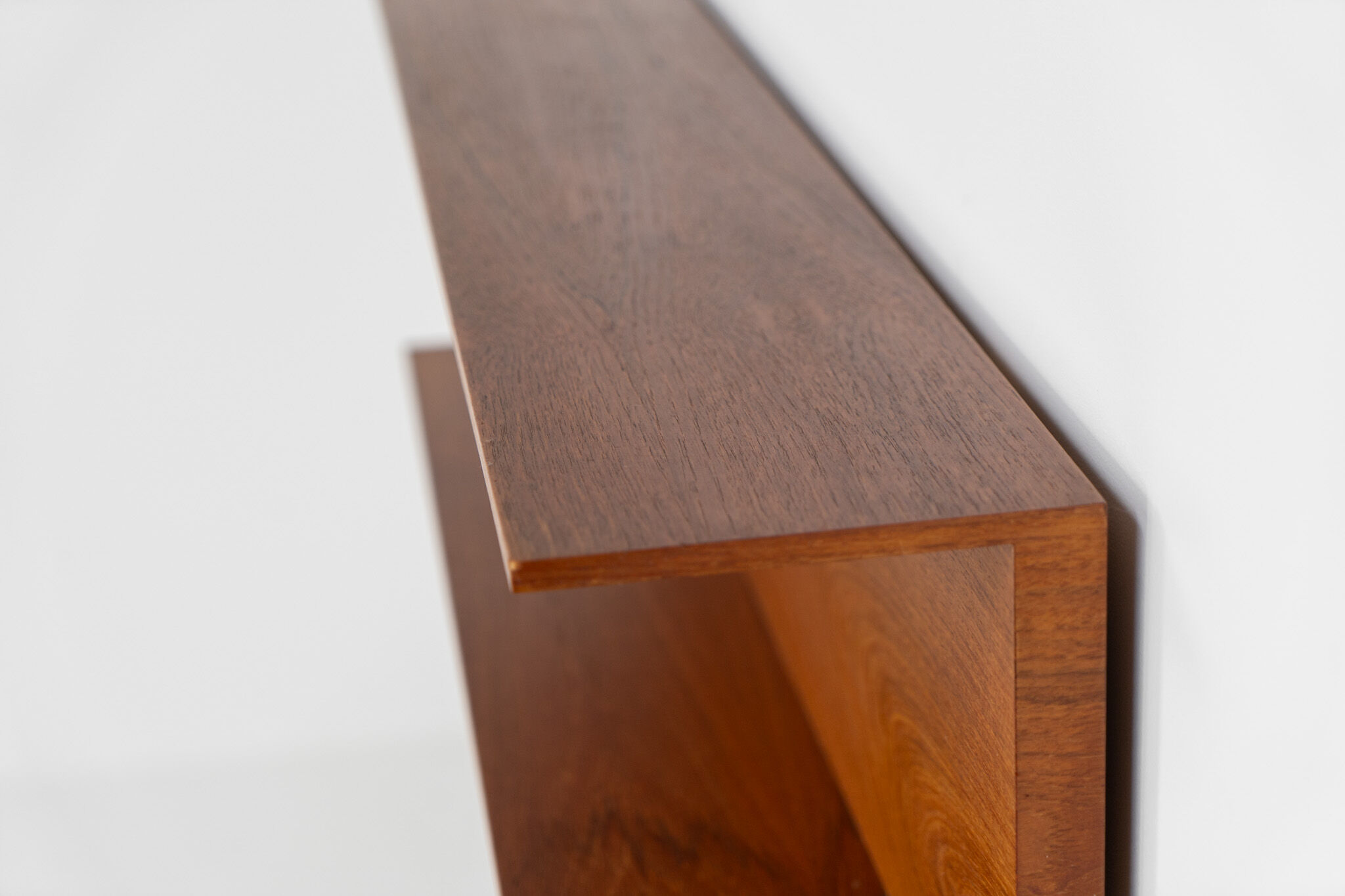 Wall shelf by Walter Wirz for Wilhelm Renz