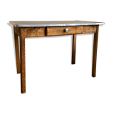 Kitchen table