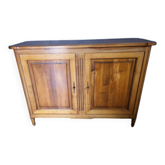Solid wood style sideboard in very good condition