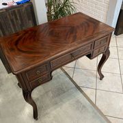 Louis XV style desk with 5 drawers and 2 shelves, late 19th century, 102x57cm