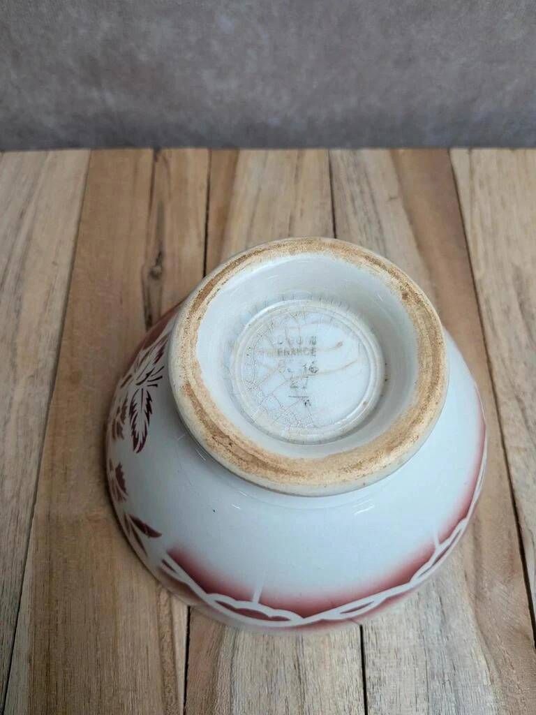 Old ironstone bowl from Digoin – Pink floral decoration – Vintage