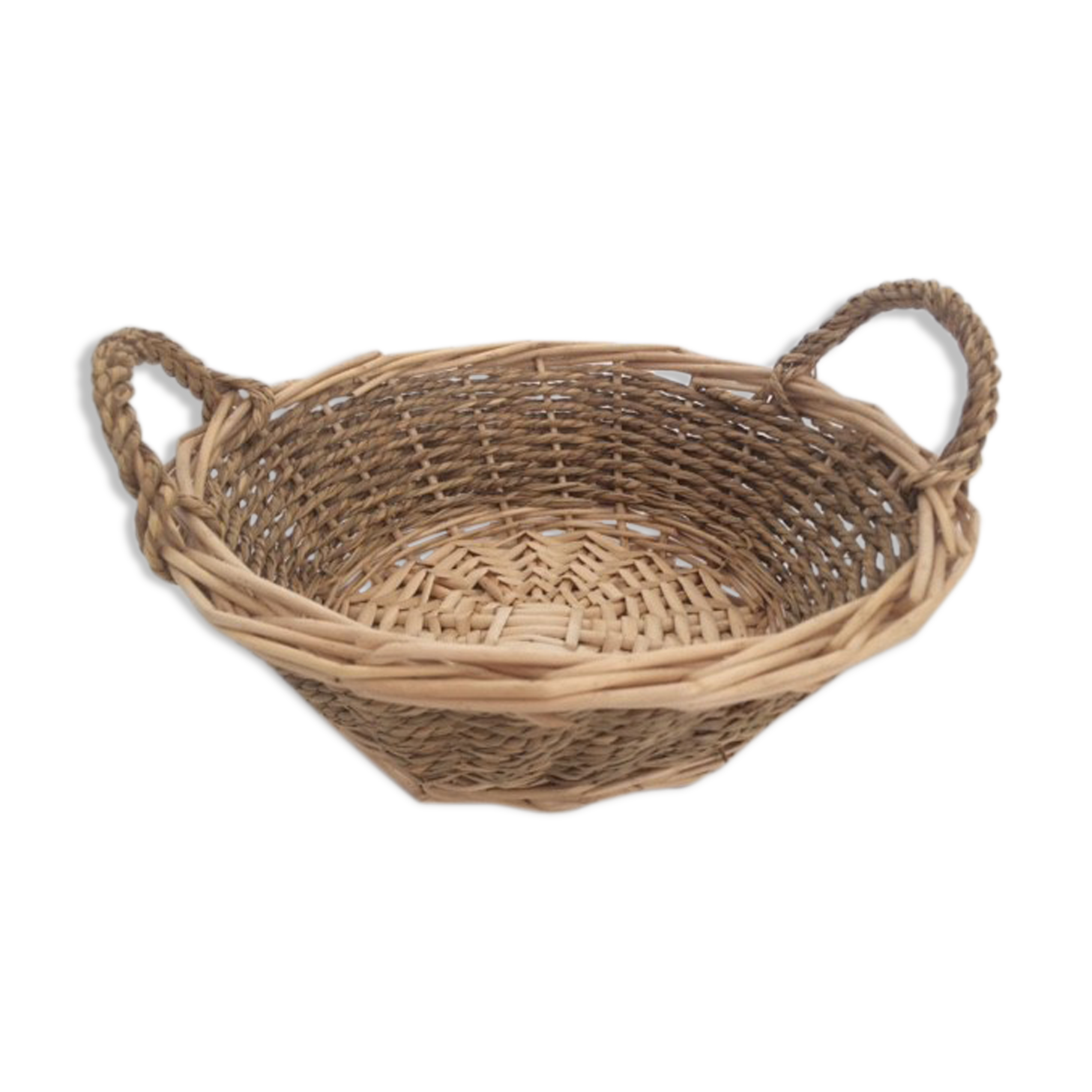 Basket wicker and strings