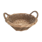 Basket wicker and strings