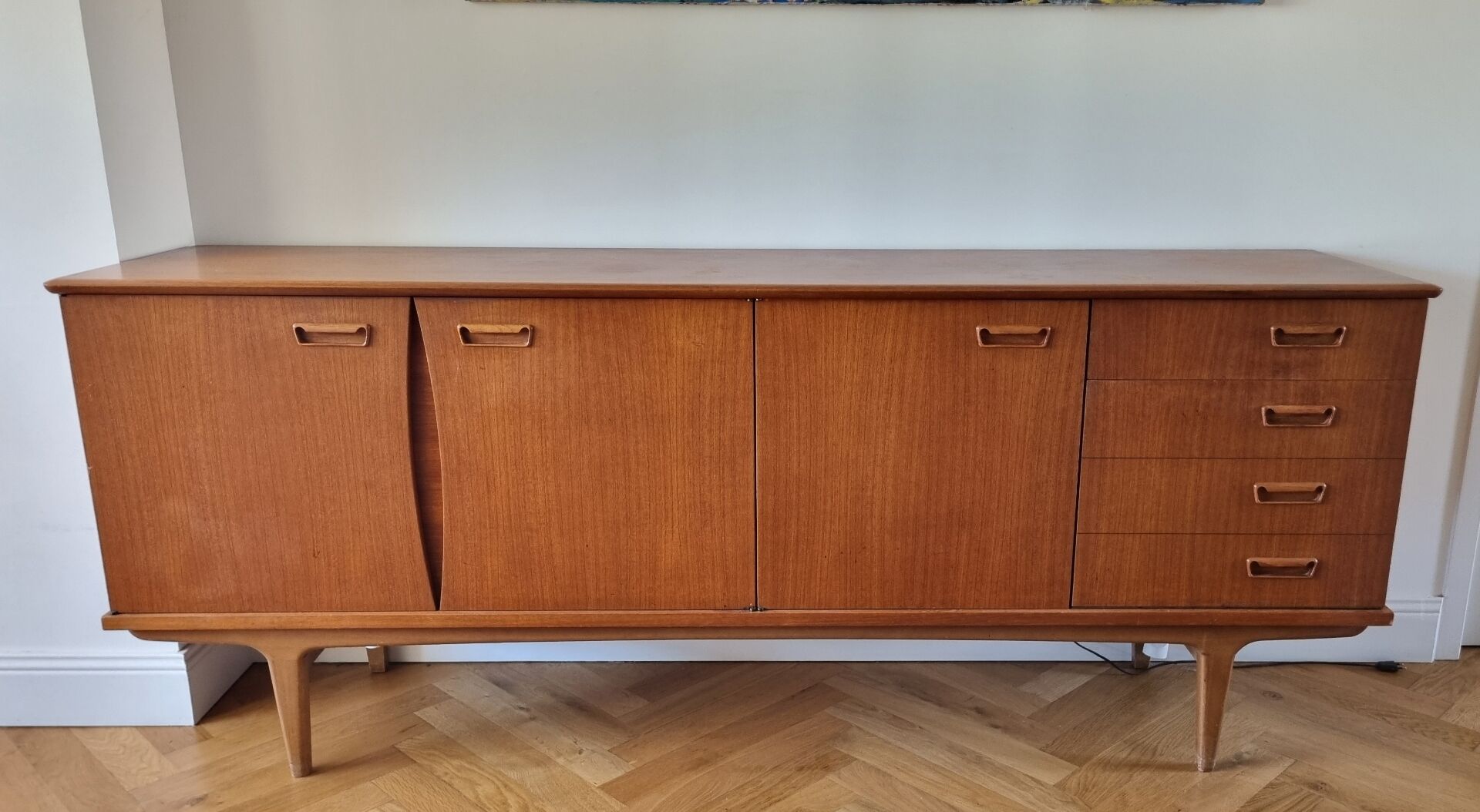 Scandinavian enfilade LB