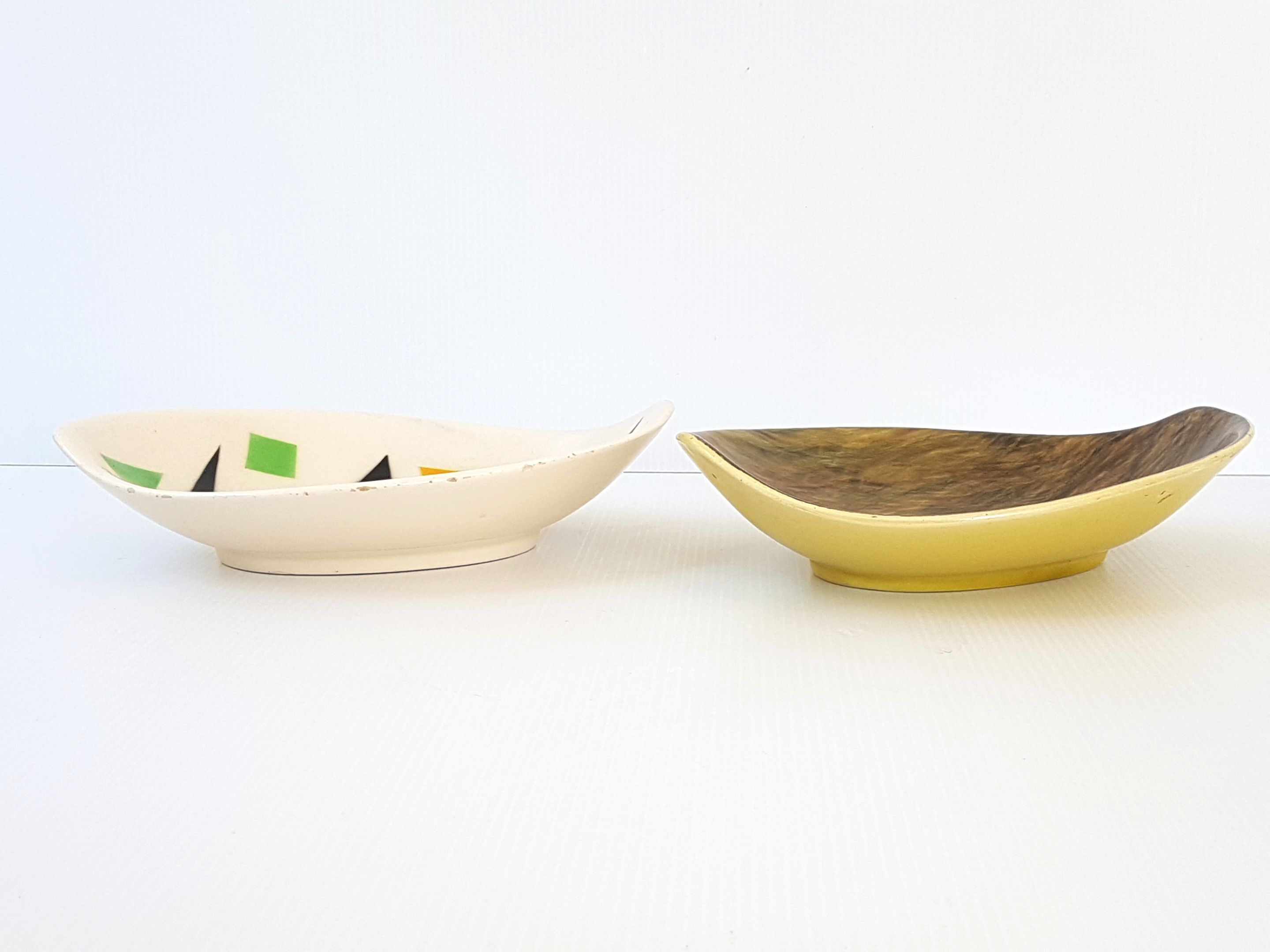 Pair of cups St Clément 1950