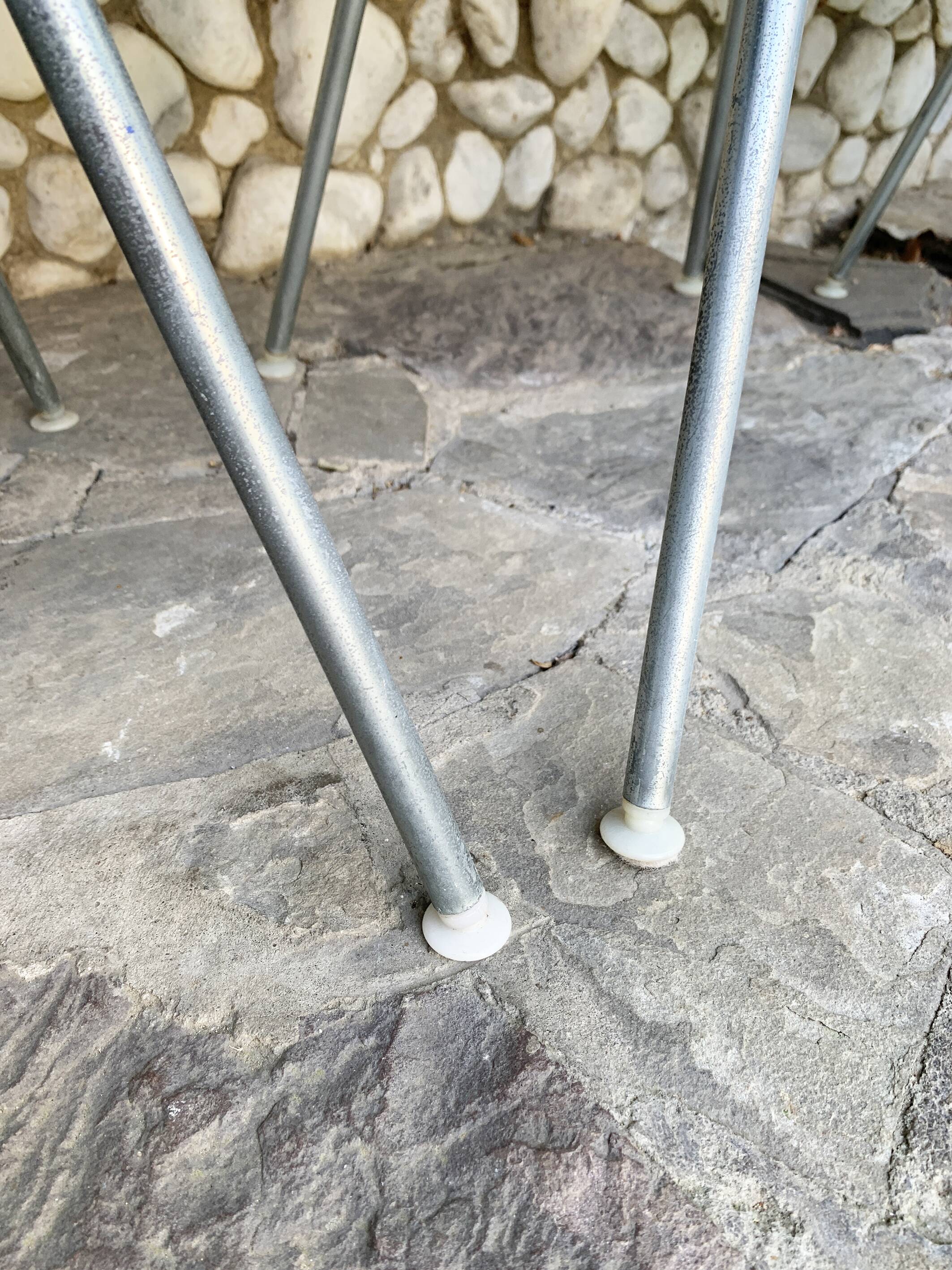 4 DSX chairs, fiberglass, Charles & Ray Eames for Herman Miller 1980