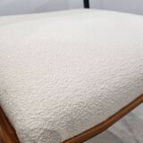 Marcom Chair
