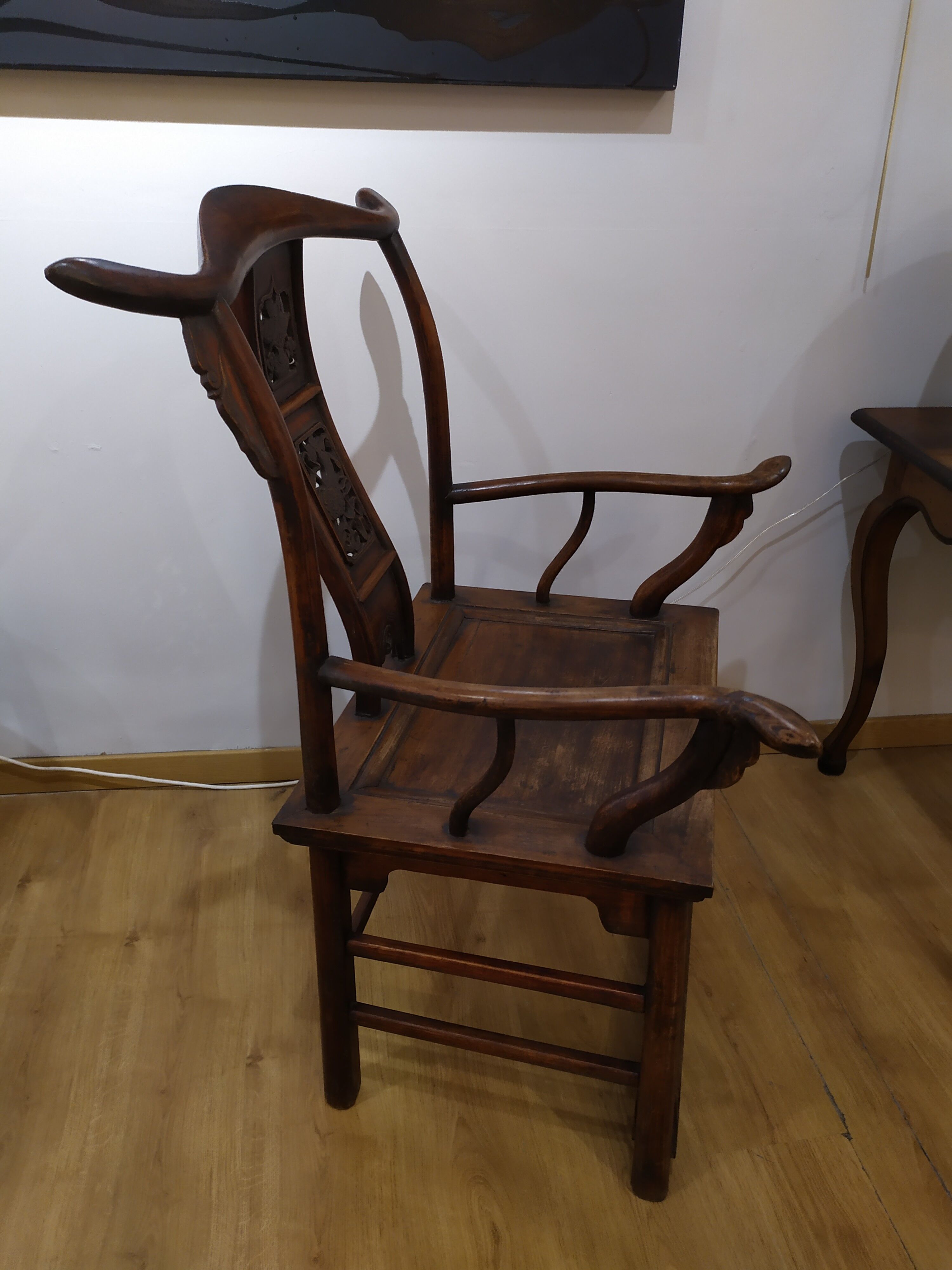 Pair of Chinese armchair, Late 18th century, Qing Dynasty