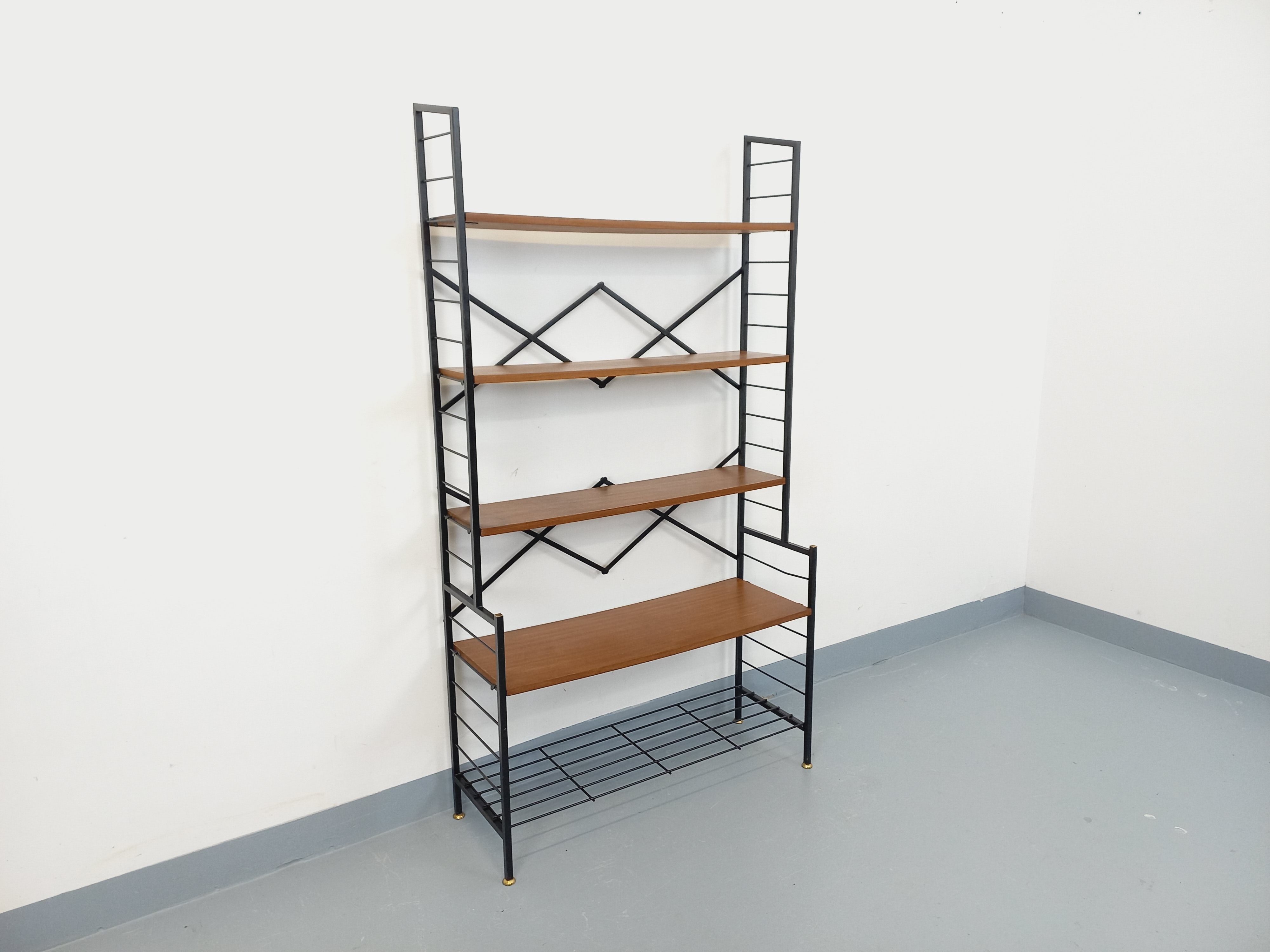 Vintage Italian bookshelf in teak and metal from the 1960s.