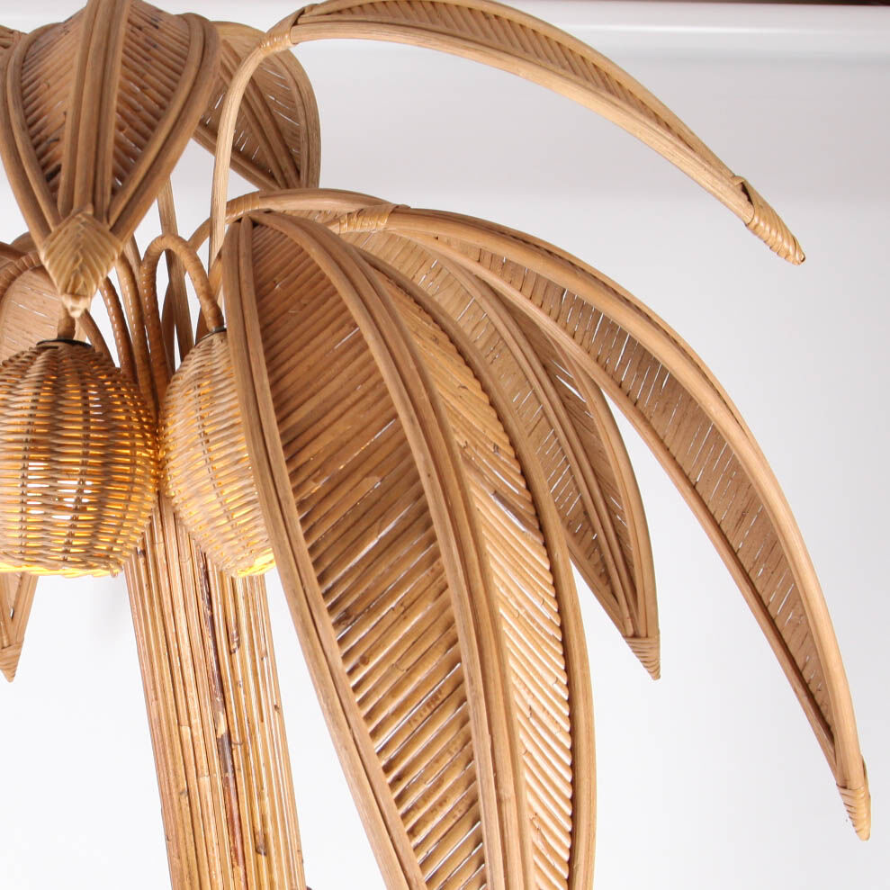 Coconut & palm floor lamp in natural rattan