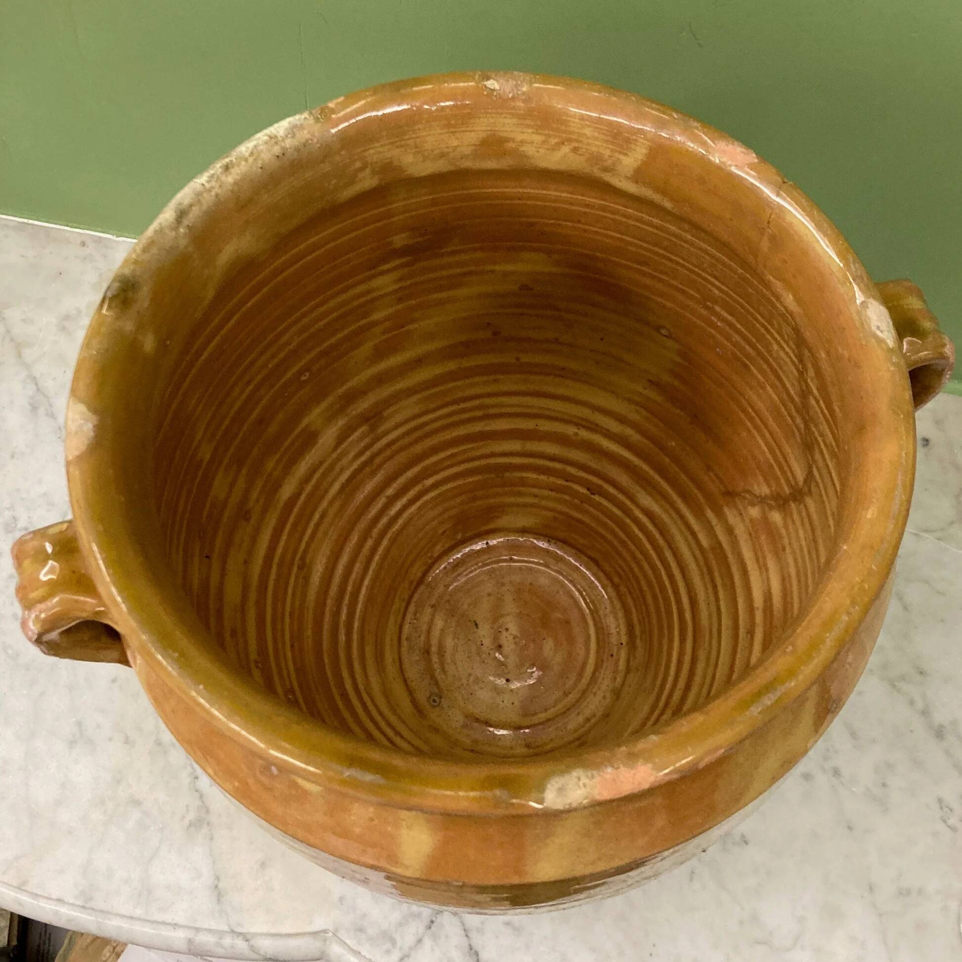 19th-century confit pot. Glazed yellow terracotta pottery.