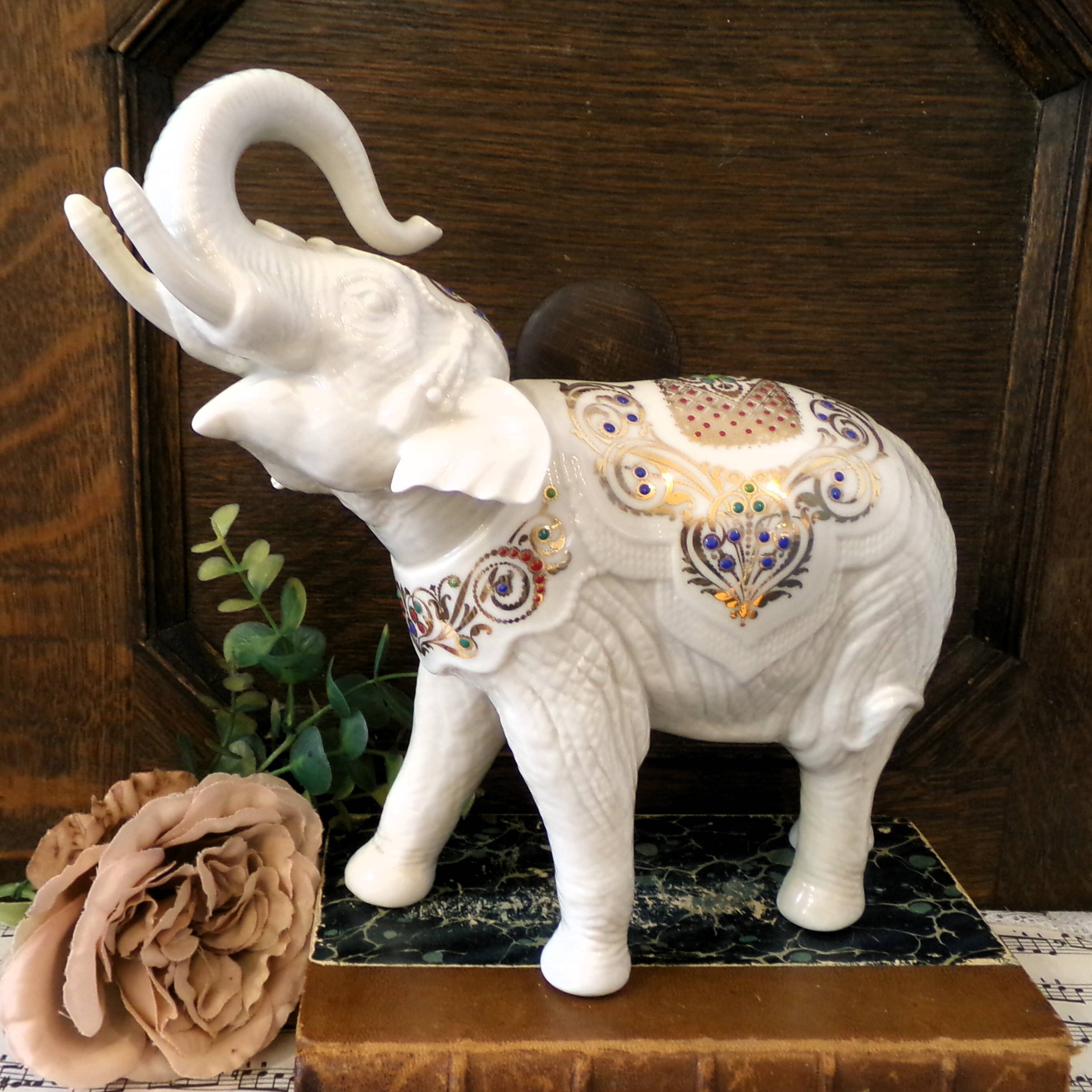 Lenox China Jewels Palace Elephant Fabriqué aux États-Unis